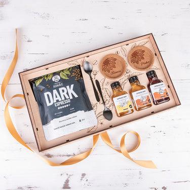 Set da caffè PREMIUM in cofanetto di legno con motivo personalizzato