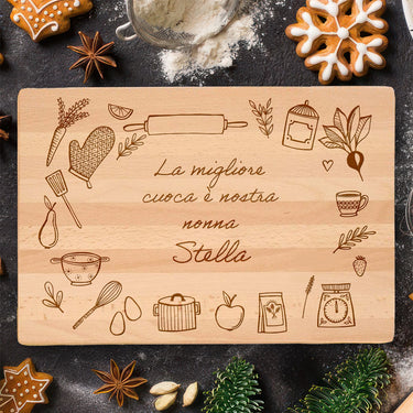 Tagliere regalo in legno massiccio con incisione, motivo utensili da cucina