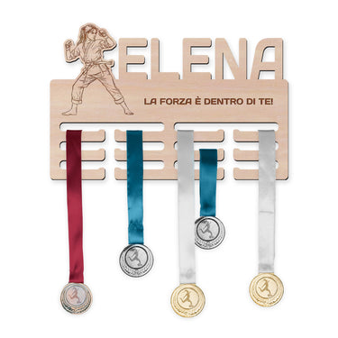 Porta medaglie – Karate, donna