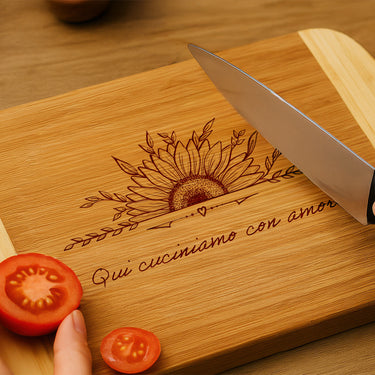 Tagliere regalo in bambù con incisione, motivo girasole