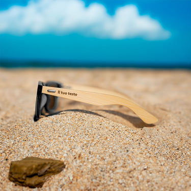 Occhiali da sole con asticelle in bambù - montatura nera con lenti blu